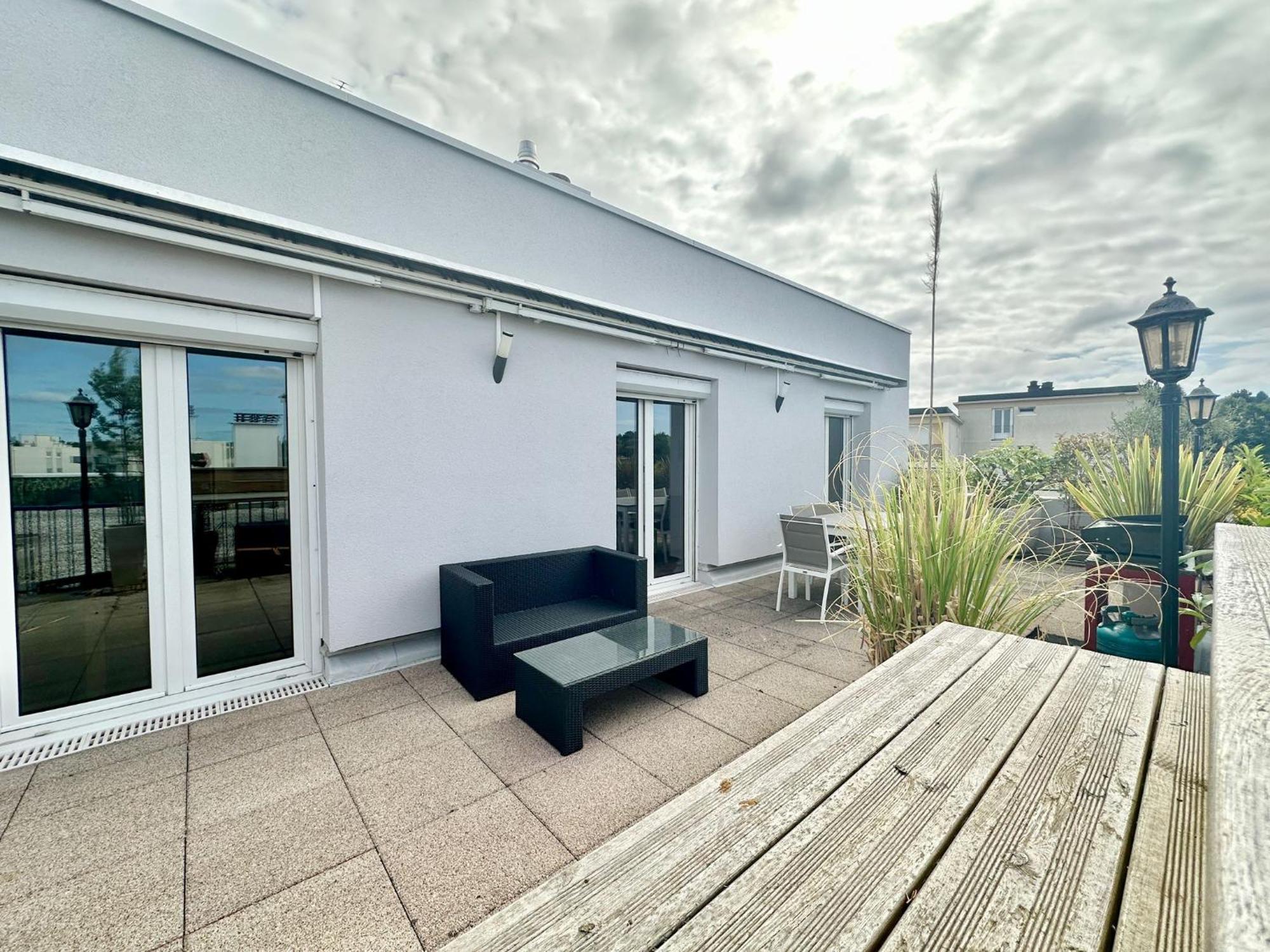 Le Panoramique, Splendide Avec Vue Sur La Vienne Apartment Limoges Exterior photo
